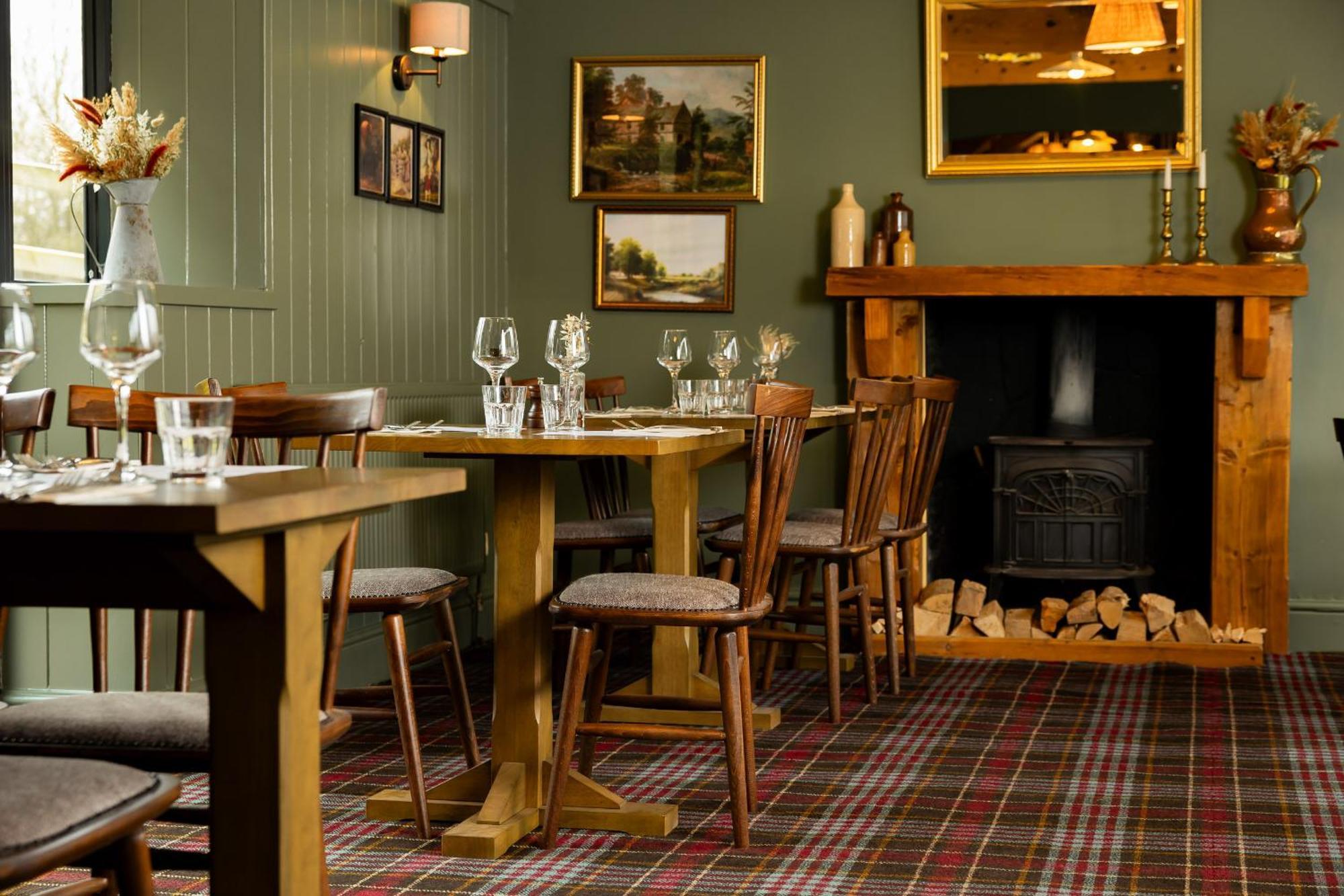 The Olde Coach House Inn 阿什比圣勒杰斯 外观 照片